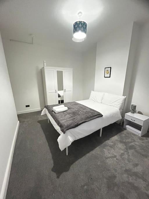 Lovely 5Br Home In Manchester. Close To The City Ngoại thất bức ảnh