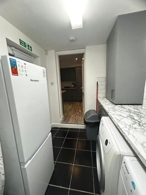 Lovely 5Br Home In Manchester. Close To The City Ngoại thất bức ảnh